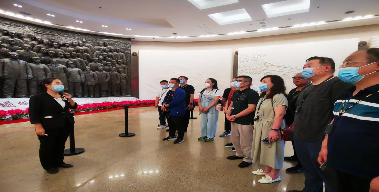 1660618295983249.jpg clip_image005.jpg