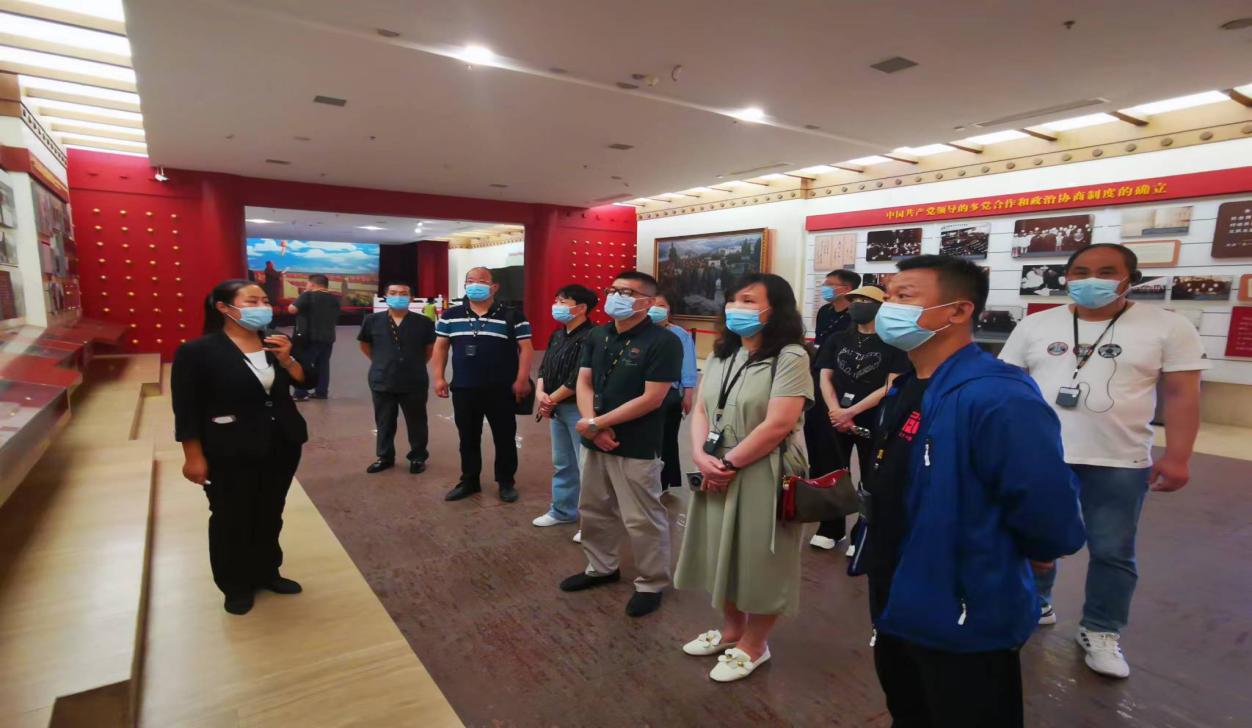 1660618303891467.jpg clip_image007.jpg